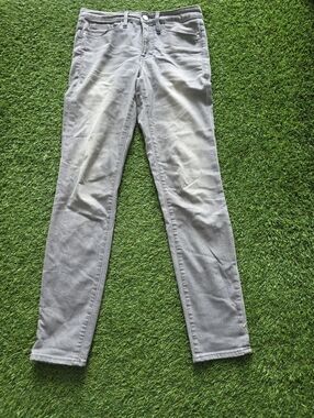 Athleta Women’s Slim Fit Jeans Sz 4 Grey High Rise Stretchy
